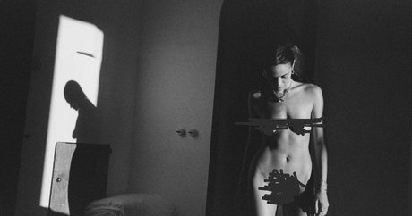 Luna Blaise actrice artistique galeries