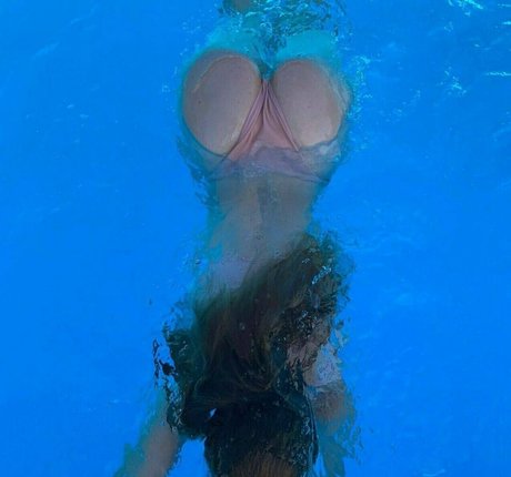 beagt00 modelo bonita archivo