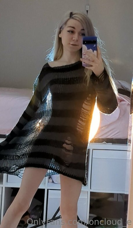 oncloud e porn star gallery