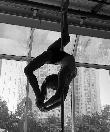 Onlyfans filipinas sexy desnuda imágenes