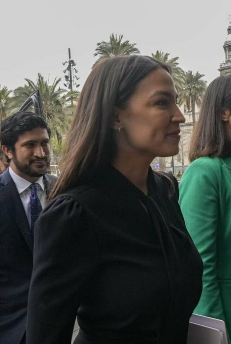 Alexandria Ocasio Cortez hot star photo