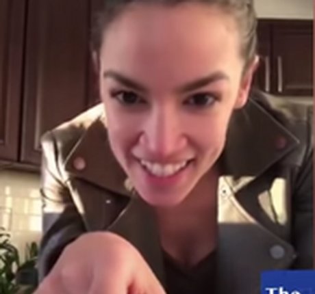 Alexandria Ocasio Cortez estrella libre galería