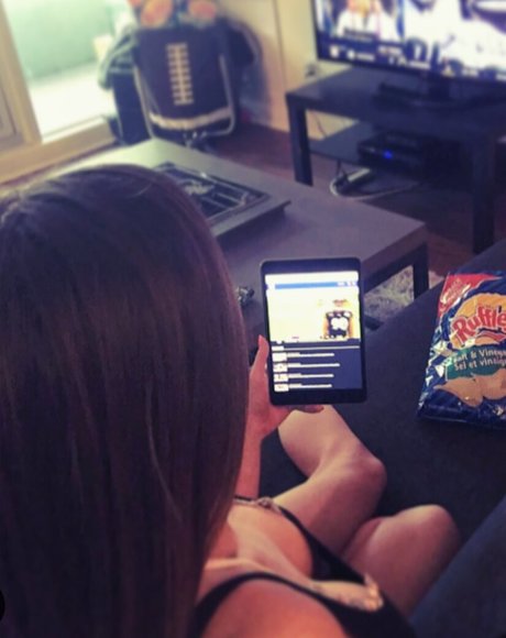 Jackie Redmond modèle exclusif images