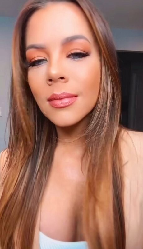 Jackie Redmond modèle érotique images