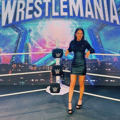 lencería adolescente onlyfans arte libre imagen