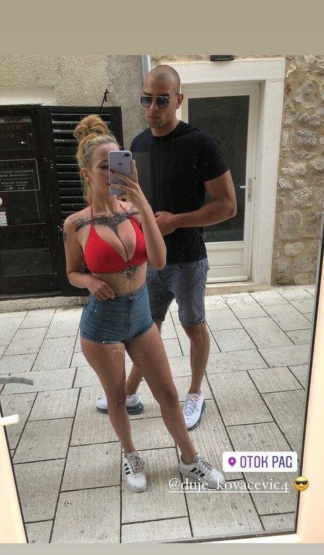 suzizvonar estrella porno de alta calidad fotos