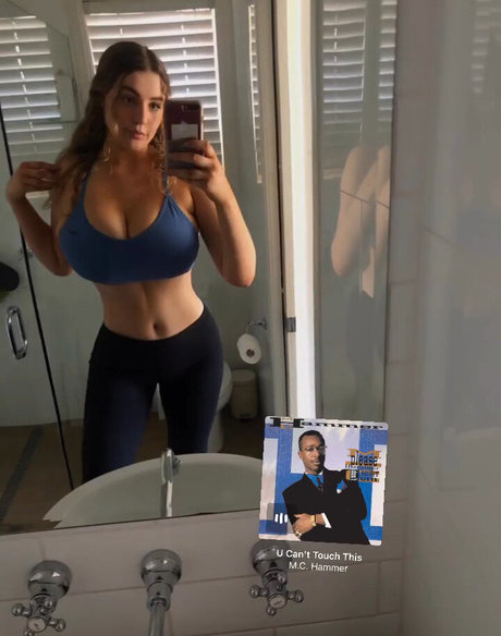 Alida Moya actrice porno archive