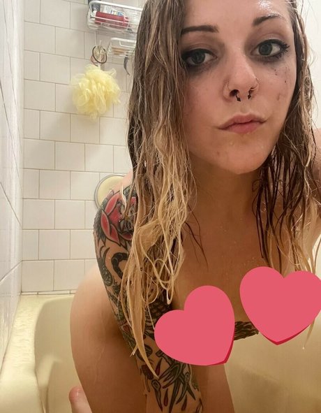 Alliekazam bonita estrella porno foto