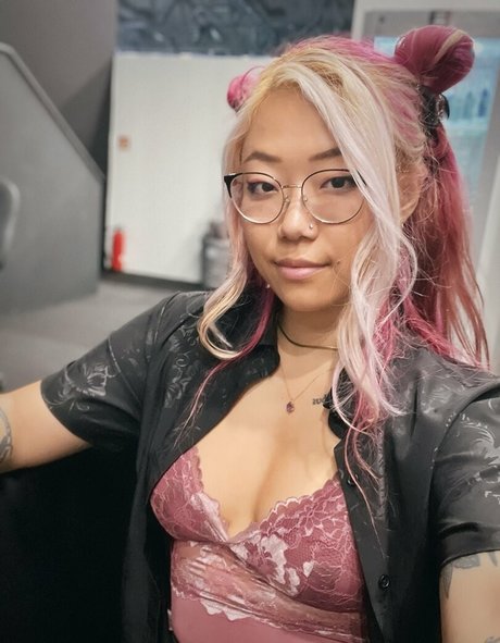 Stella Chung model gallery