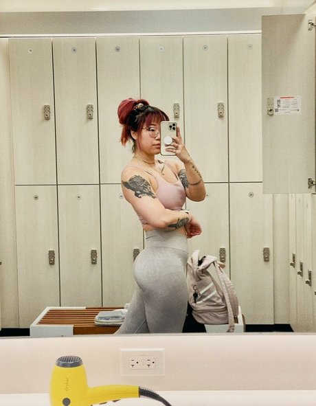 Stella Chung estrella atractiva fotos