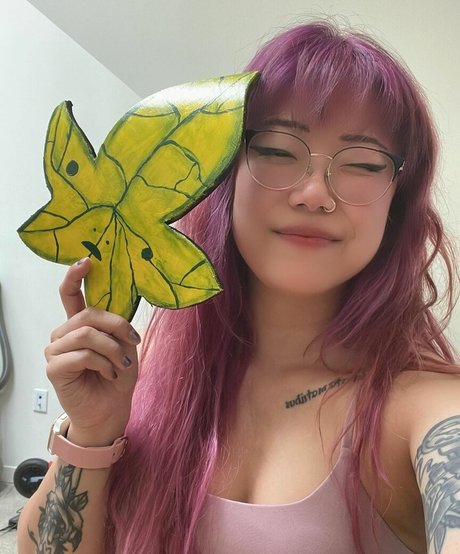 Stella Chung naked pornstar photos