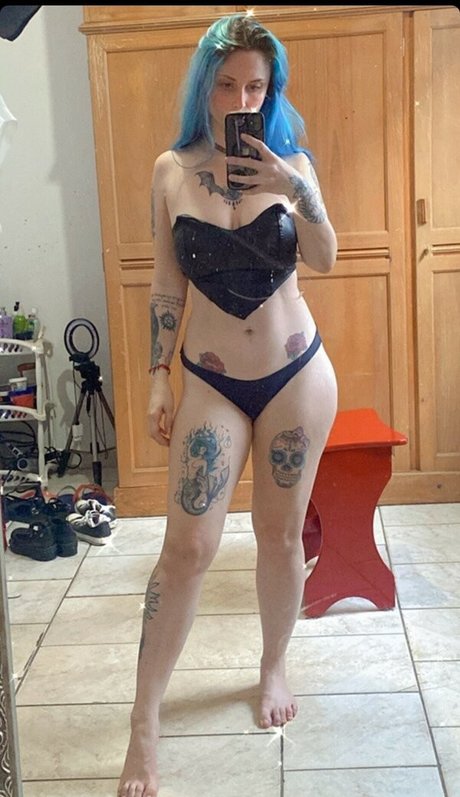 Ellen Natalia actrice nue des photos