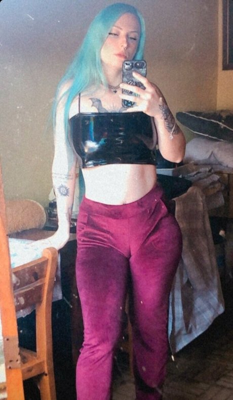 Ellen Natalia modèle exclusif image