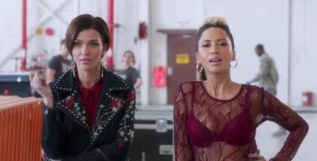 Andy Allo arte estrella porno foto