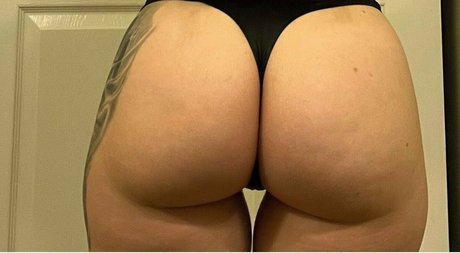 Shelby Dueitt star du sexe archive