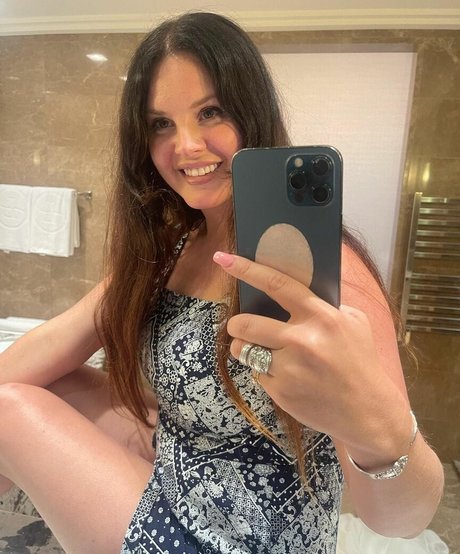 Lana Del Rey desnudos de modelos galería