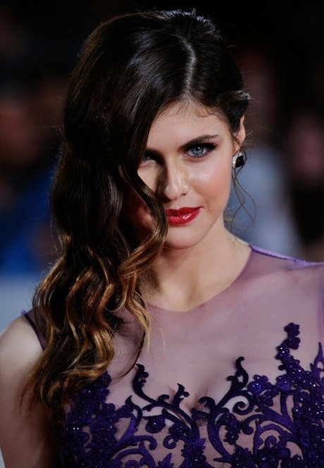 Alexandra Daddario pornstar perfect archive