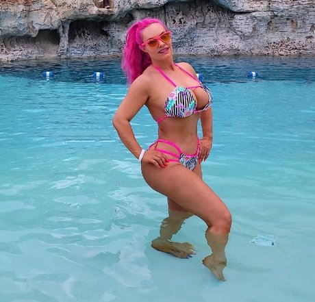 Nicole Coco Austin actrice pornographique photo