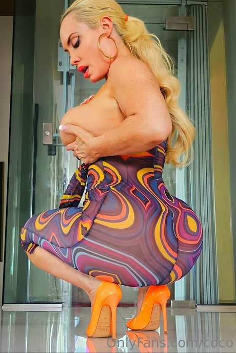 Nicole Coco Austin nude pornstar archive