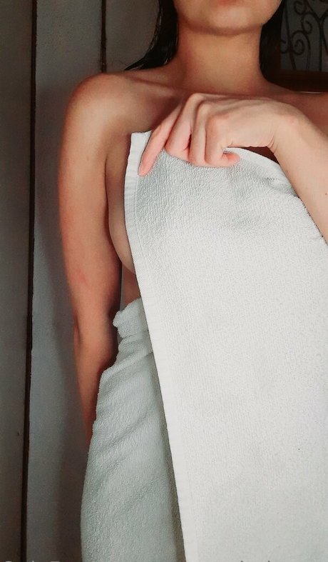 emma darkmetal modèle gratuit photos