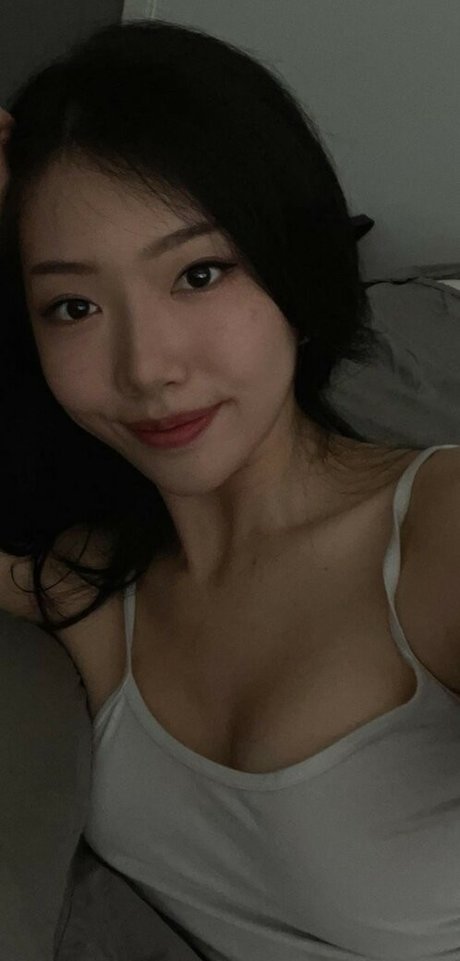 Sojyoo pornstar erotic image