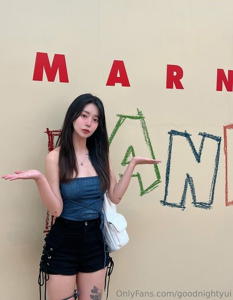 goodnightyui actriz exclusiva imágenes
