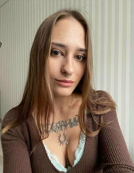 freeninastar perfect pornstar image