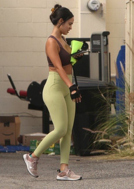 Emily Tosta actrice adulte collection