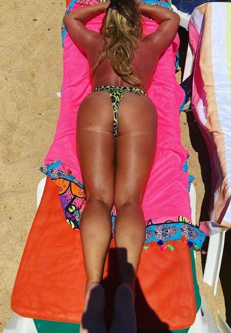 Danielle Nicholls modèle porno des photos