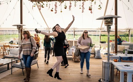 Hannah F estrella libre galerías