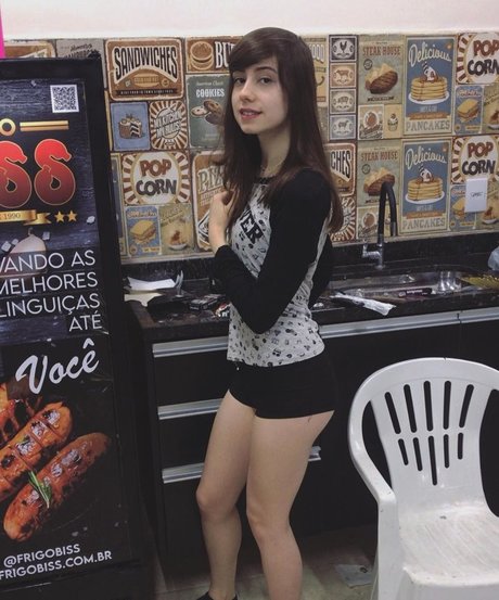 Sayuri Mattar sex star images