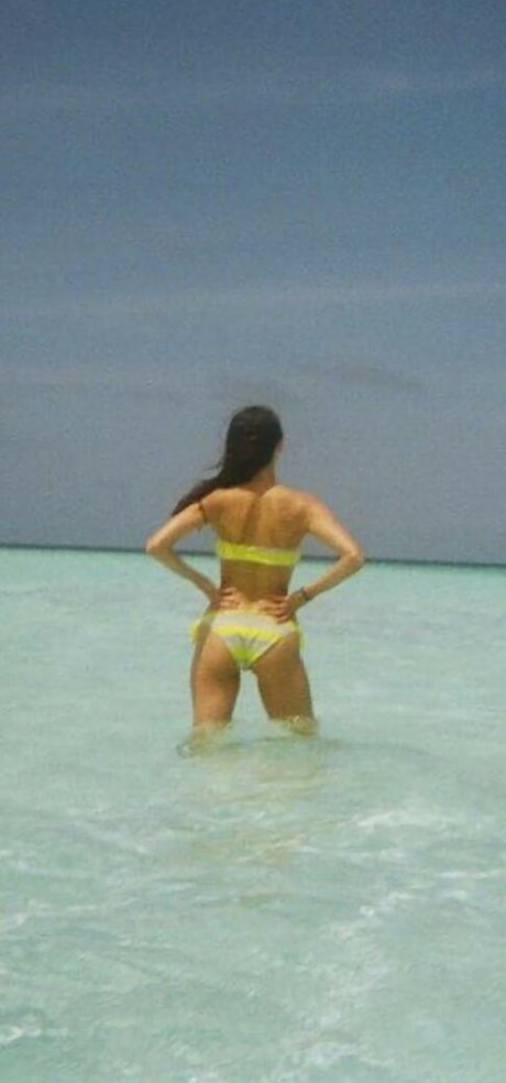 Nina Dobrev estrella porno superior archivo