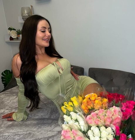 Beckie Holloway actriz desnuda recopilación