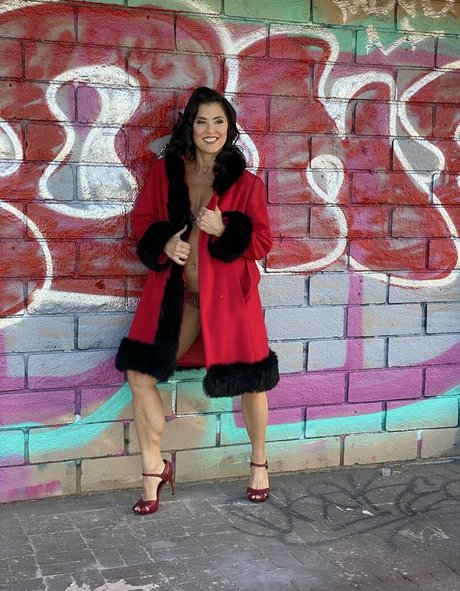 tomiko 1 haut modèle archive