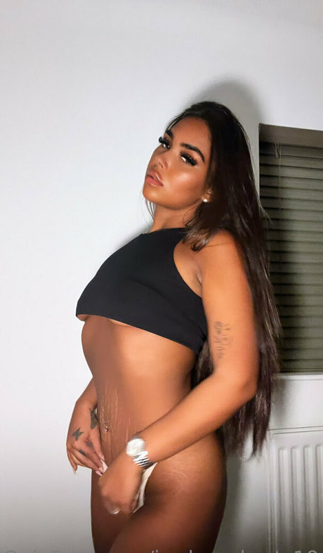 jordanroberts19 exclusive star pictures