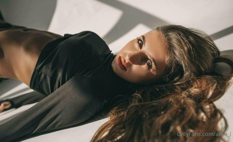 alice l free model img