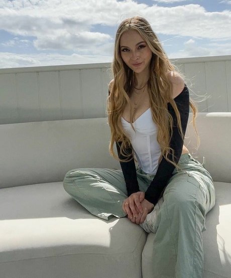 Fasffy nice pornstar img