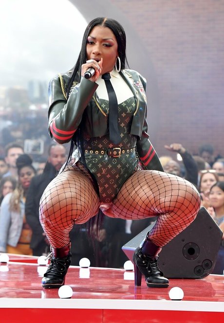 Megan Thee Stallion star du porno sympa photo
