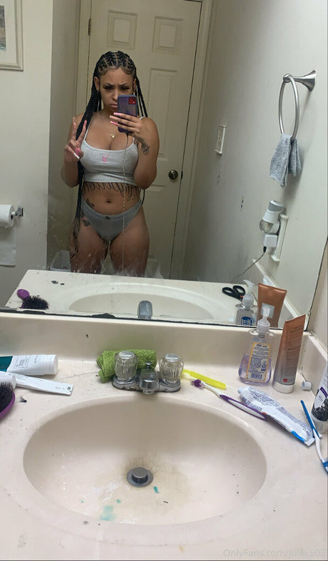 yell0wp0rntapez actrice libre image