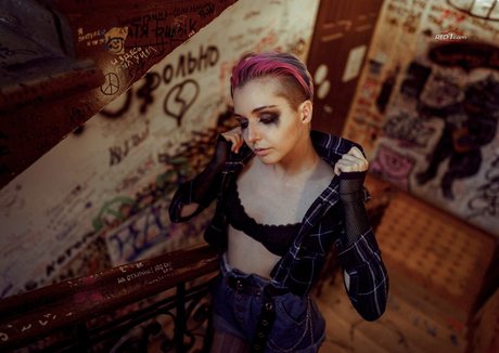 Margo Kuzina star du porno hd img