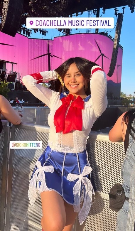 Neekolul actrice exclusive des photos