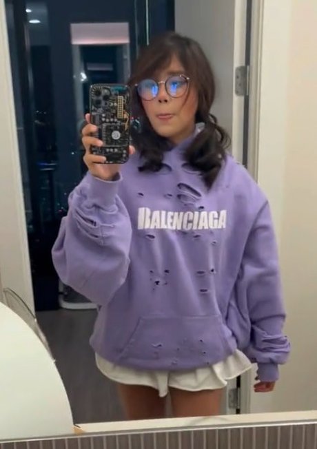 Neekolul actrice exclusive des photos