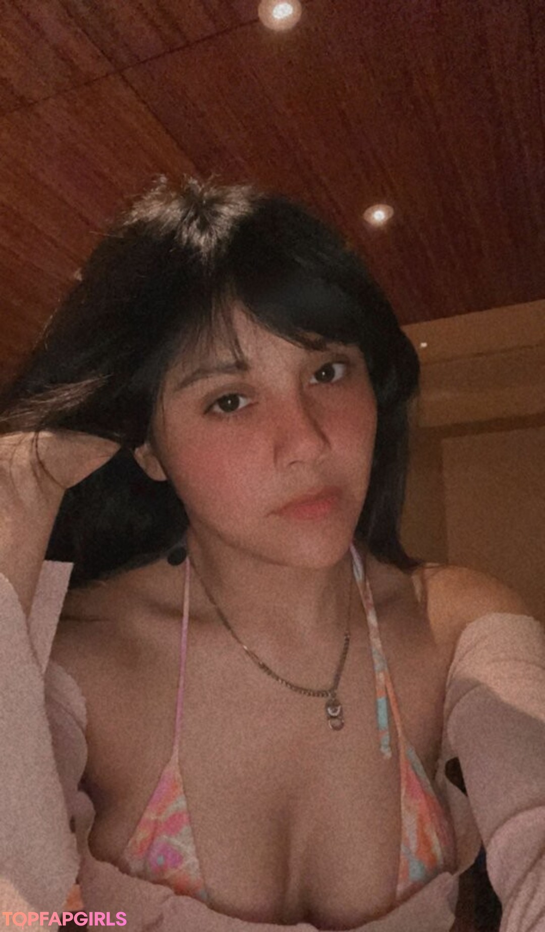 fellation sous la douche OnlyFans assez chaud des photos