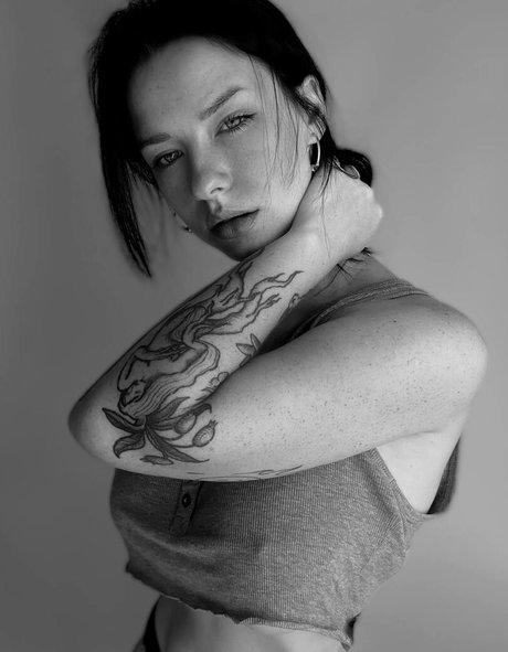 innervus sexe star img