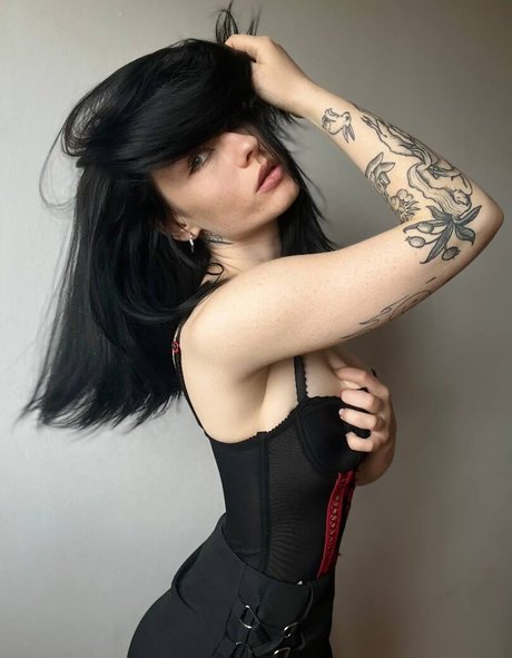 innervus modèle érotique collection