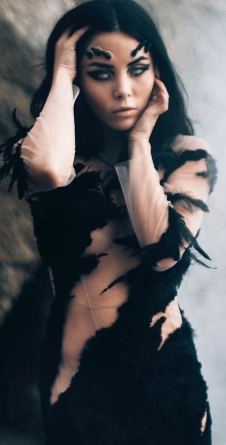 Anna Akana étoile xxx images