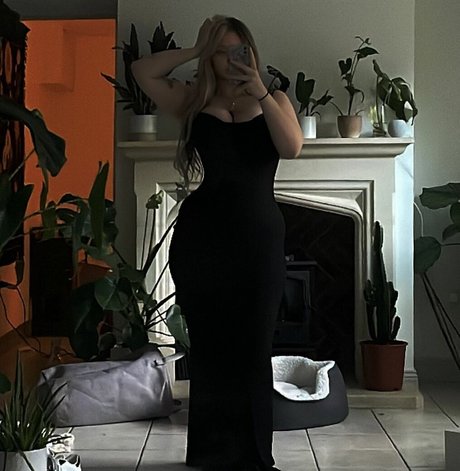 Isabella Dorta estrella porno erótica imágenes