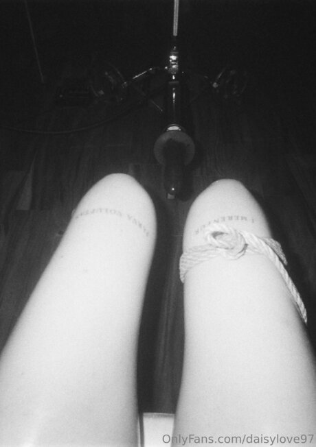 DaisyLove97 modèles nus galeries