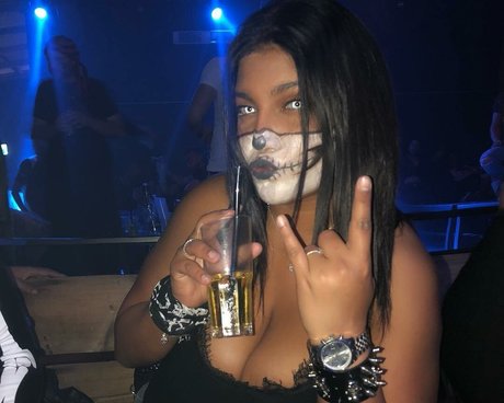 Tomer Asherian sexo modelo galerías