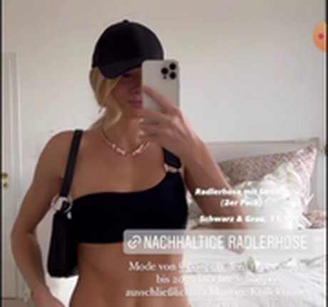 Katrin Palme modèle de haute qualité images